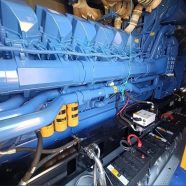 Containerized CAT 2400kW diesel generator – industrial backup power solution for data centers, housed in ISO-standard enclosure for scalable and rapid deployment.